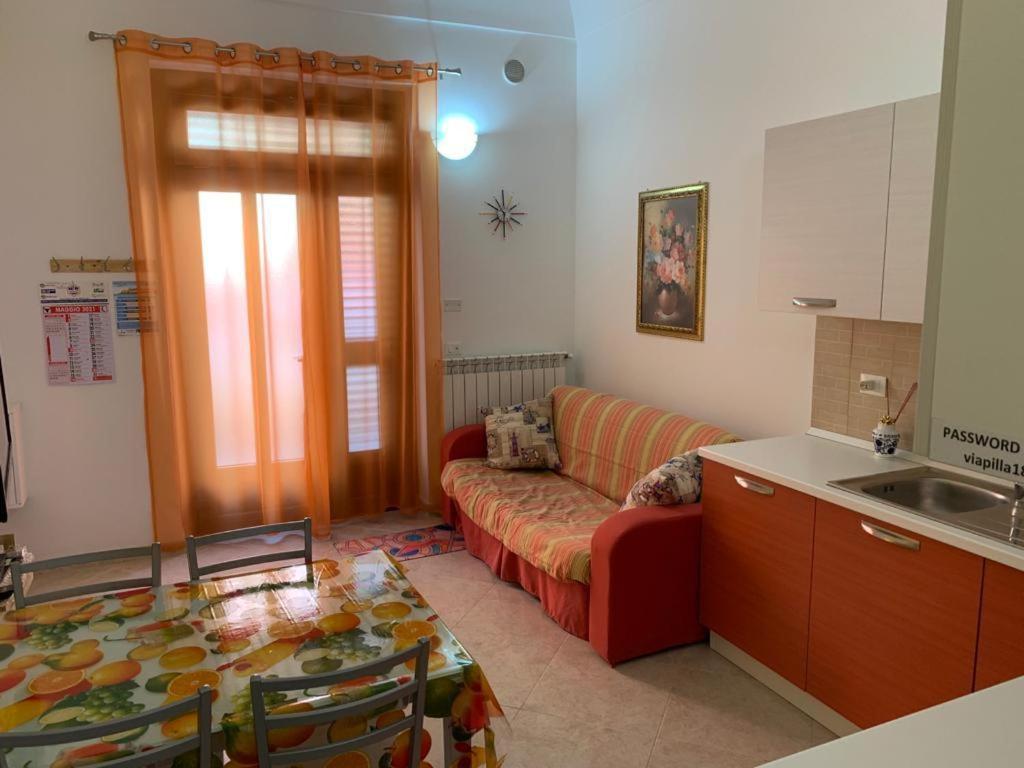Casa Sul Porto Imbarco Tremiti Termoli Exterior foto